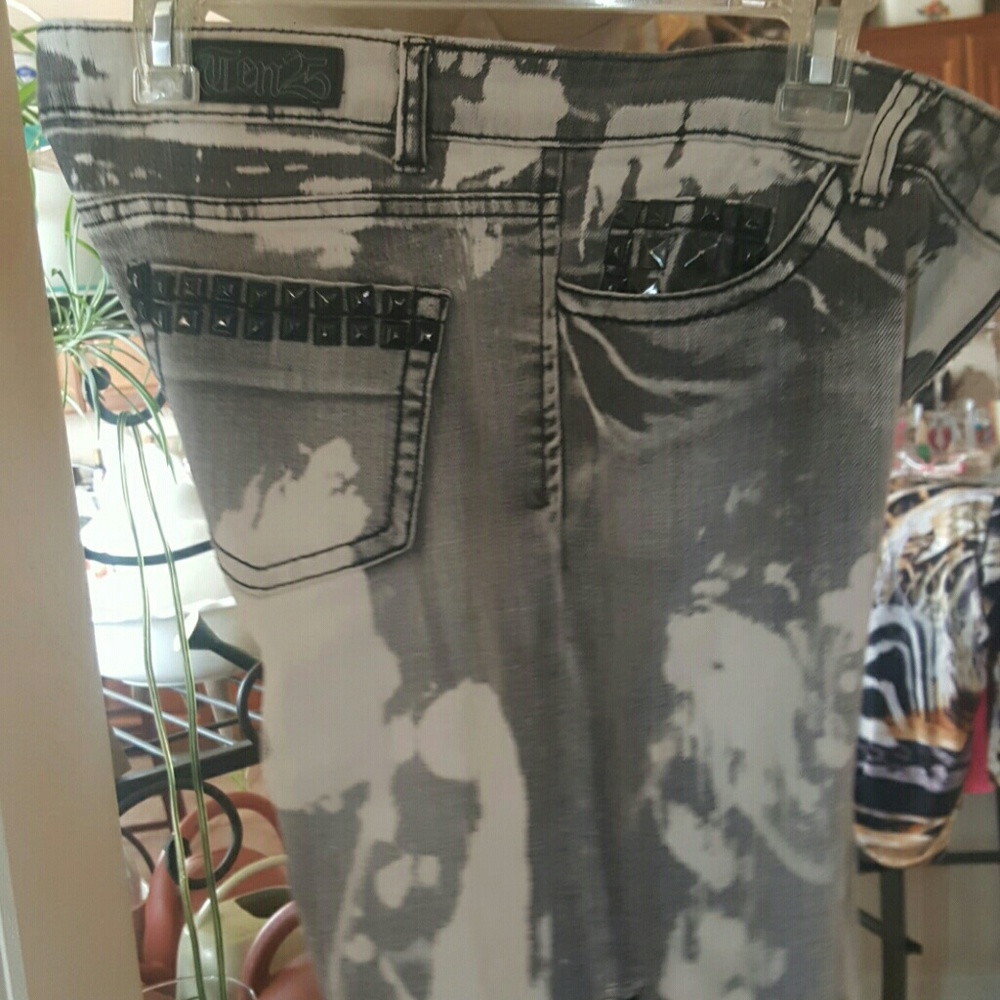 Ten 25 bleached studded skinny  jeans 13/14